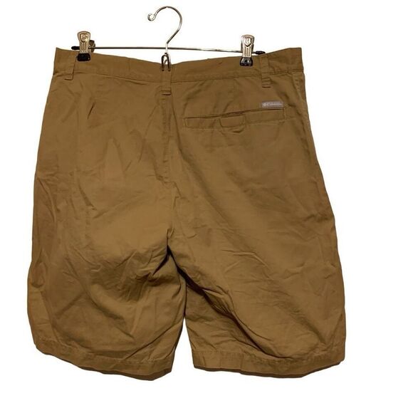 Columbia Other - Columbia Size 32 Tan Lightweight Shorts